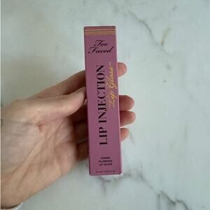 Too Faced Lip Injection Maximum Plump 0.14 oz Just Friends